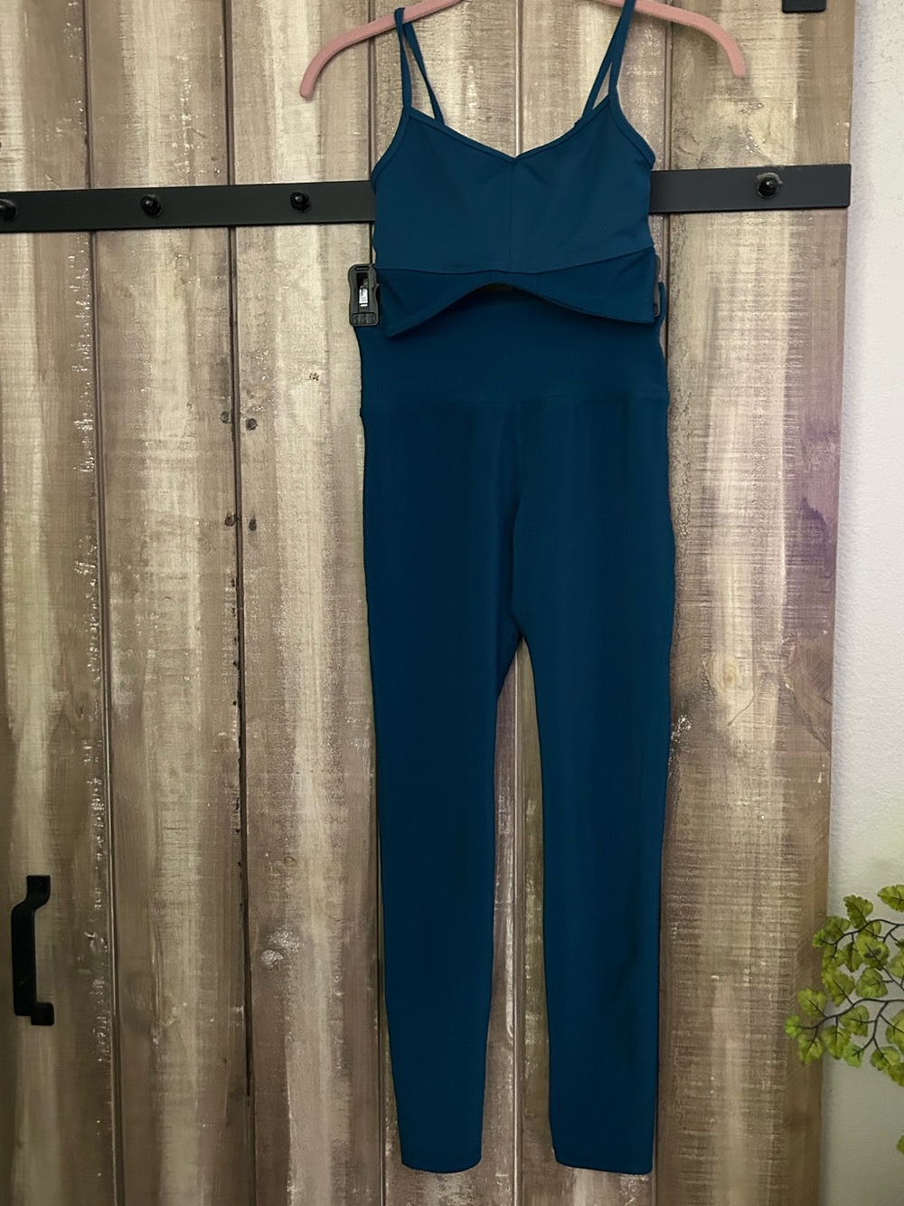 FIVE Dancewear sea blue ribbed bra top and leggings.  PA